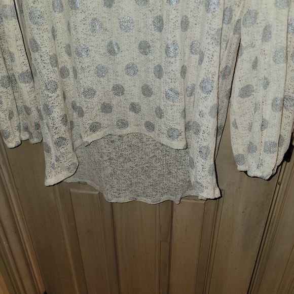 Anthropology A'reve Shirt polka-dot sheer bow on back Gorgeous - Picture 5 of 8